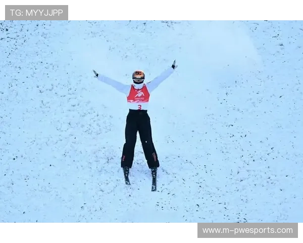 冬奥冠军徐梦桃开办滑雪夏令营,鼓励青少年突破自我 冬奥冠军徐梦桃开办滑雪夏令营,鼓励青少年突破自我